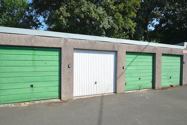 Studio parking on Garage 8,, Drake Gardens, Devon, £11,500