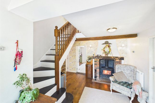 East Cottage,, Standlake Road, Witney photo 4