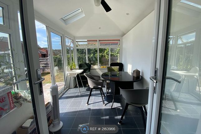 Whitlow Avenue, Broadheath, Broadheath, Altrincham photo 5