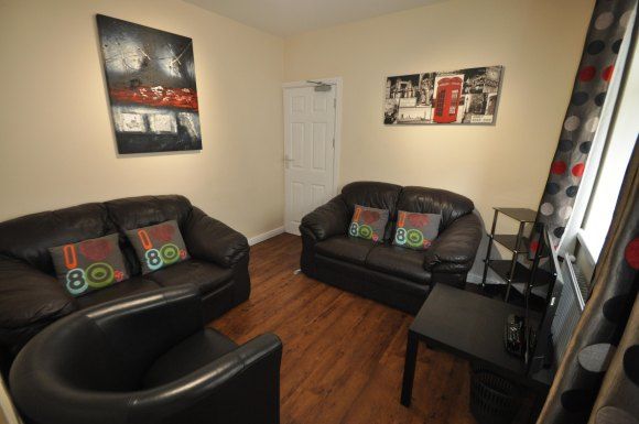 21, Wern Fawr Road, Swansea photo 5