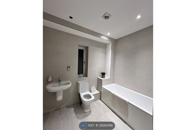 Millrace Close, Cheadle photo 4