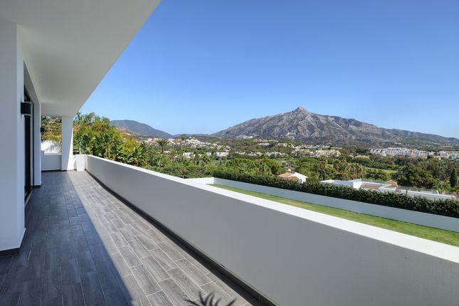 Villa for sale in Nueva Andalucia, Marbella Area, Costa Del Sol