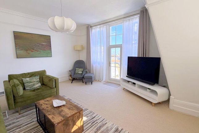 Flat 9, Hartington Mansions, Hartington Place, Eastbourne photo 2