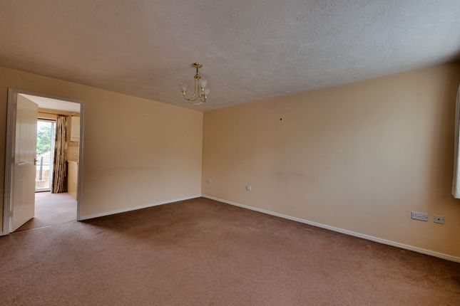 31 Park Road, Malmesbury photo 3