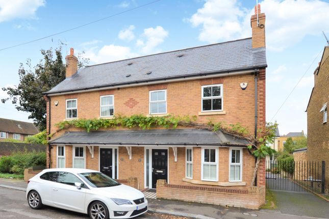 Thumbnail Detached house to rent in Algar Road, Old Isleworth, Middlesex