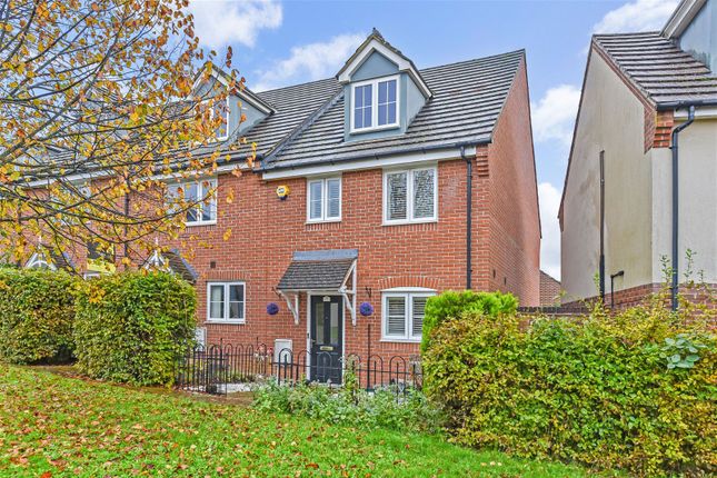End terrace house for sale in Beltex, Romney Road, East Anton, Andover