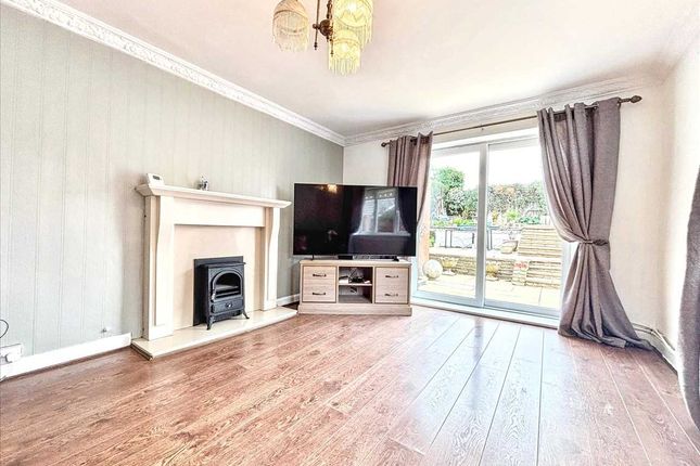 3, Avon Close, Kirkby in Ashfield photo 4