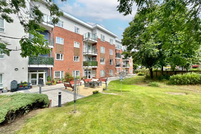 Thumbnail Flat for sale in Clavering Court, Dunston, Gateshead