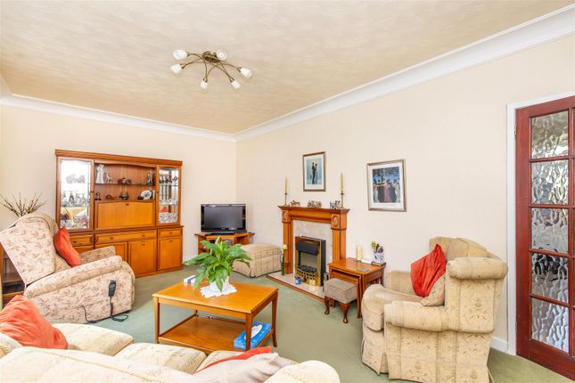 The Bungalow, Ash Villas, Leeds photo 3