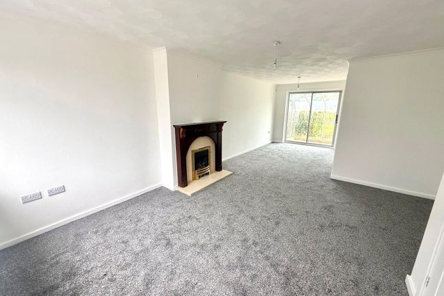 22, Roseberry Road, Middlesbrough photo 3