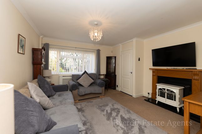 59, Heather Road, Great Yarmouth photo 2