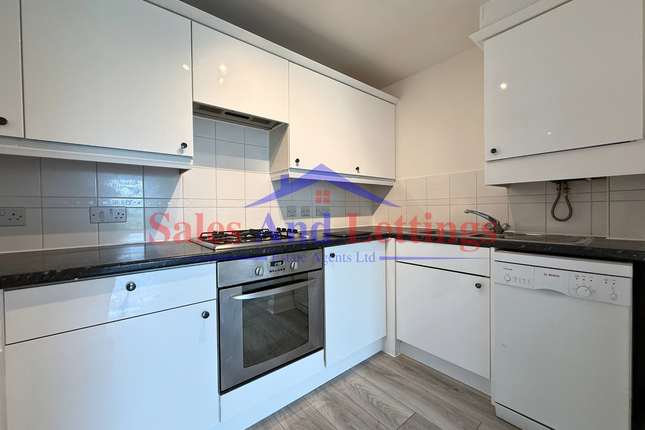 Edison Court, Watford photo 2