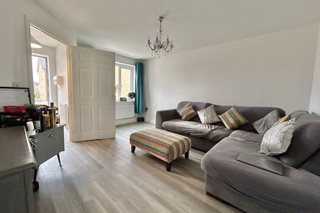 55, Falcon Road, Yeovil photo 2