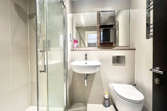Flat 30, Arliss Court, 24, Clarendon Road, Hertfordshire photo 4