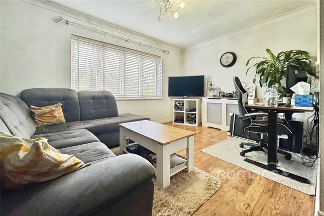 Flat 4, Manuka Court, 142, High Street, Berkshire photo 2