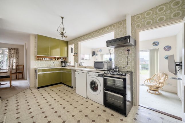 40, Bearwood Road, Berkshire photo 4