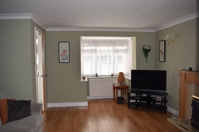 38, Launceston Drive, Nuneaton photo 4