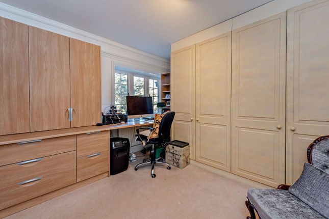 Flat for sale in Hindhead Road, Hindhead, Surrey