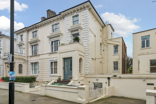 Flat for sale in Buckland Crescent, Belsize Park