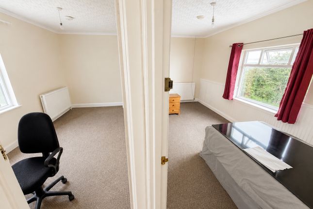 Room 1, 9, Ivy Hill, Derriaghy photo 2