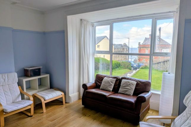Flat 10, Gwen y Don, Cliff Terrace, Aberystwyth photo 3
