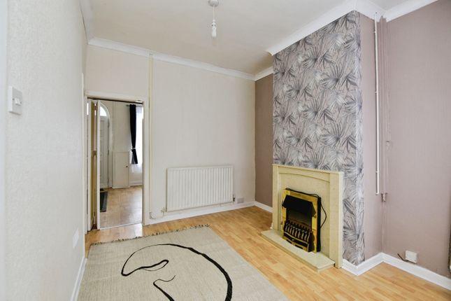27, Manor Street, Staffordshire photo 2