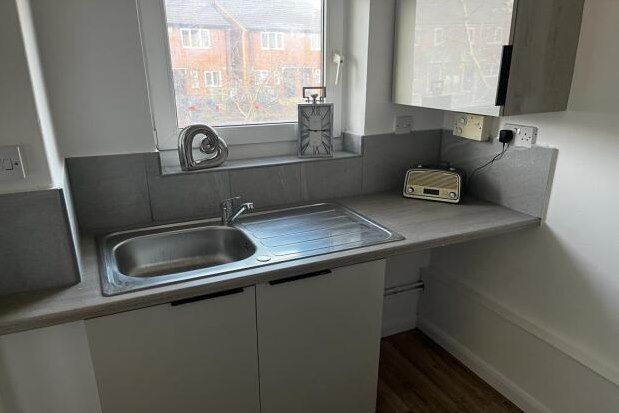 Studio to rent in Ash House, Mansfield