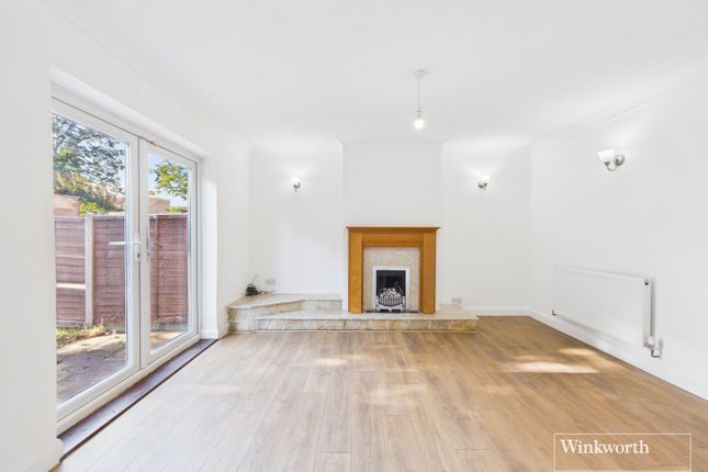 108, Fryent Way, London photo 4