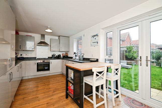4, Russett Lane, Faversham photo 4