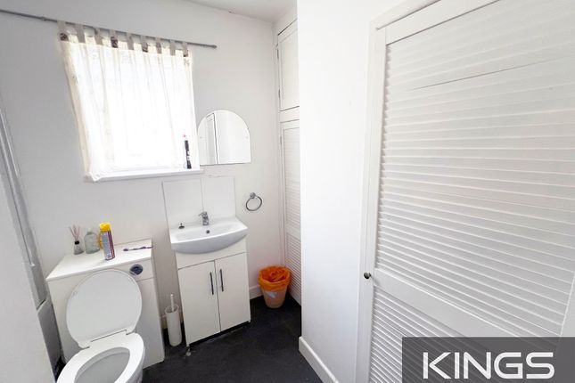 32, Tennyson Road, Southampton photo 2