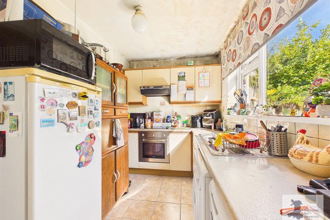 4, Brynheulwen, Cardigan photo 4