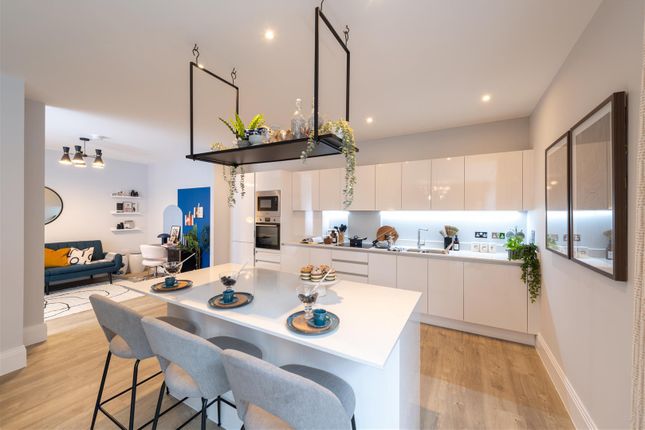 Flat 7 Gatsby House, 3 Randall Place, Uxbridge photo 3