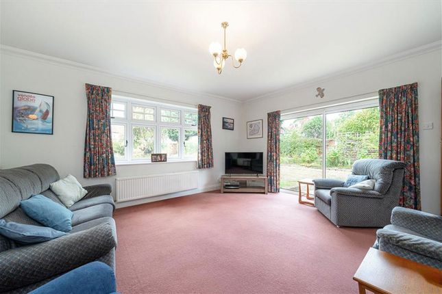 30, Bushy Park Gardens, Teddington photo 3