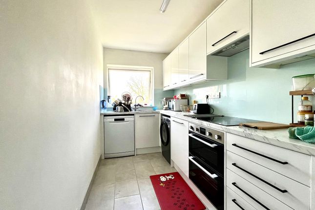 23 Kingsley House, Claremont Road, Surbiton photo 3