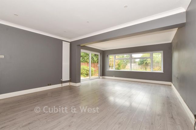 4-bed detached on 169, Coulsdon Road, Coulsdon, £700,000