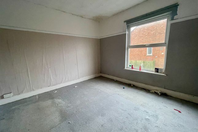 End terrace house for sale in Hastings Road, Swadlincote
