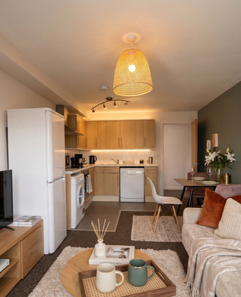 Flat 1, Ambra Vale, Bristol photo 2