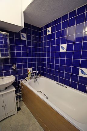 Maisonette to rent in Trimmer Walk, Brentford