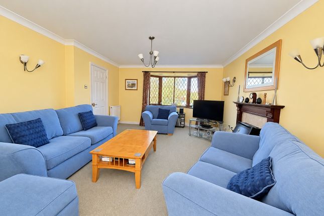 24, Roselea Avenue, Welton photo 2