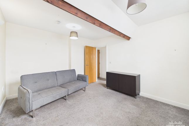 6, Kings Court, Newport photo 3