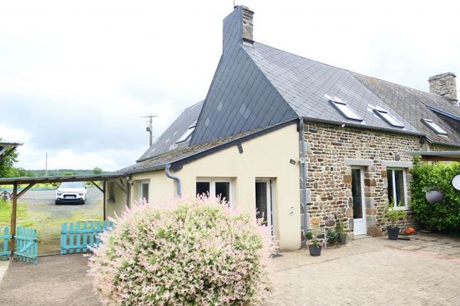 Thumbnail Semi-detached house for sale in Sourdeval, Basse-Normandie, 50150, France