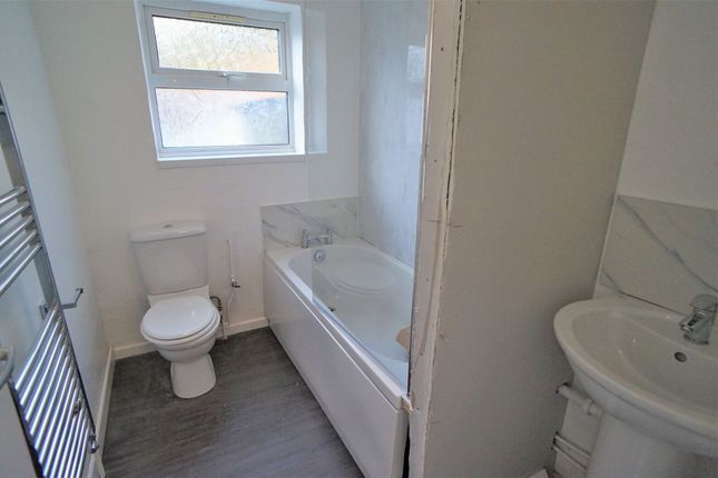 153 Gordon Road, Rochester photo 5