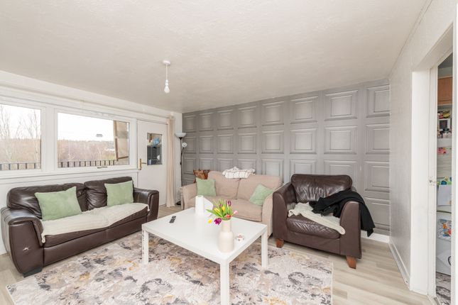 31/6, Southhouse Crescent, Edinburgh photo 2