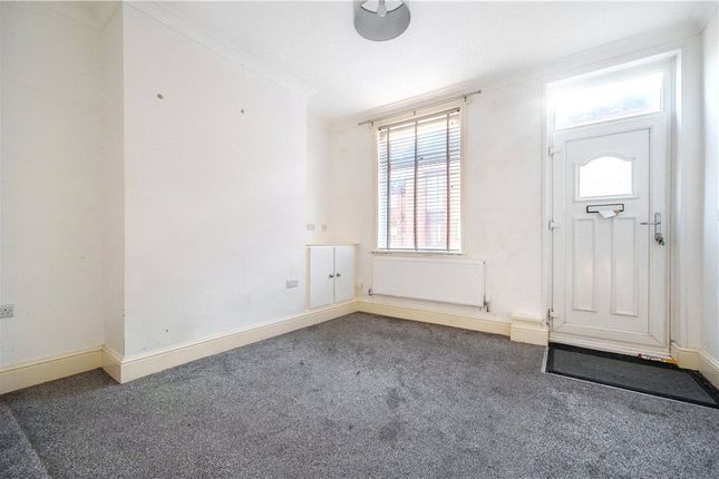 3, Grosvenor Street, Stockport photo 2