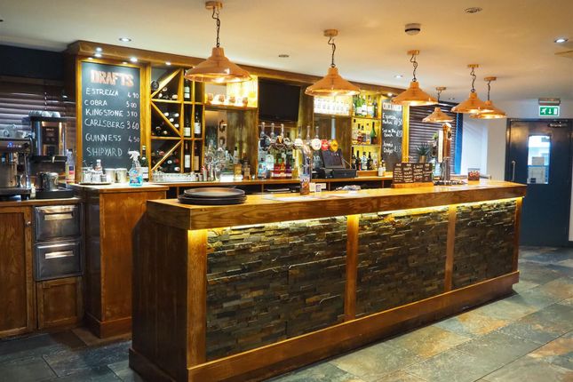 Thumbnail Commercial property for sale in Restaurants MK40, Bedfordshire