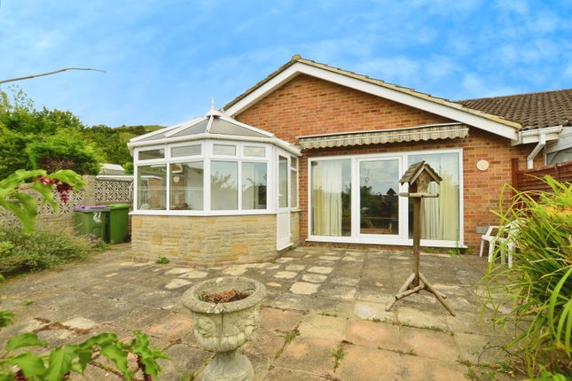 3-bed house on 27, Birkdale Drive, Kent, £315,000