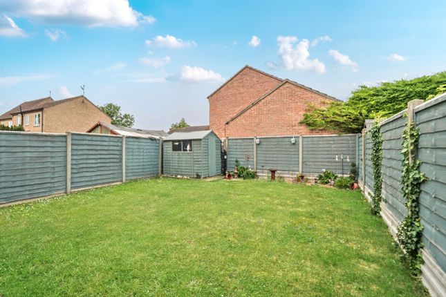 5, Pine Close, Sleaford photo 4