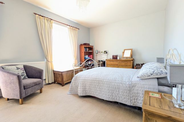 12 Awelfryn Terrace, Merthyr Tydfil photo 4