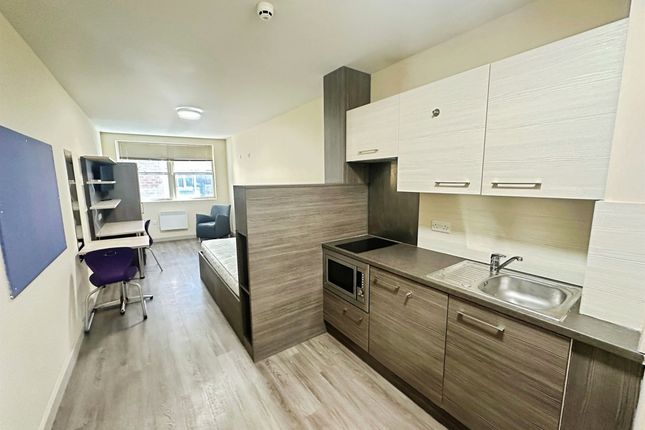Flat 38, Halley House, 35-37, Hounds Gate, Nottingham photo 3