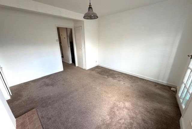 44, Winchester Road, Whitchurch photo 5